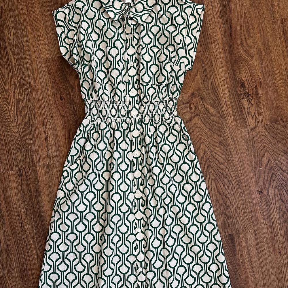 Monteau Green and Cream Geometric Dress